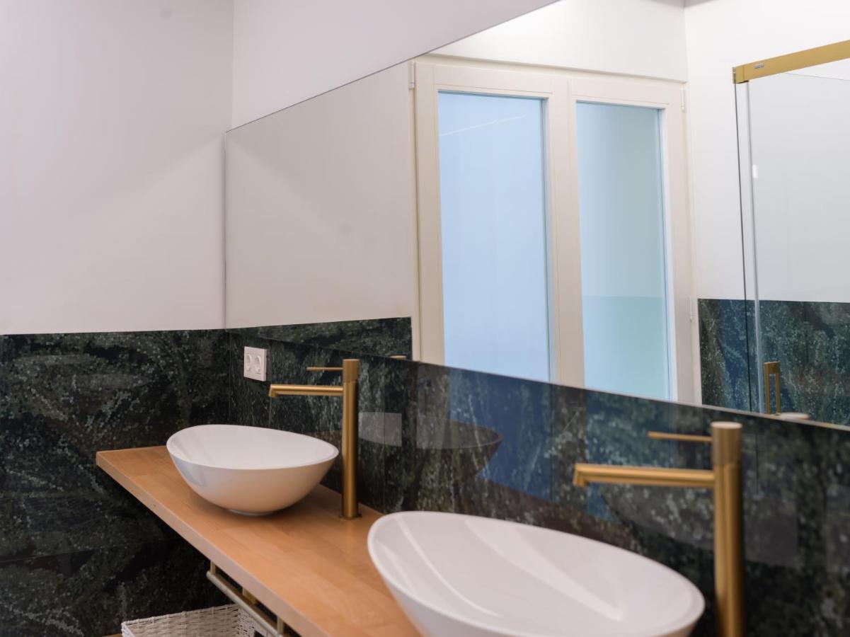Central Market - Ciutat Vella, Exclusively For Families - Mid-Term Valencia Exteriör bild
